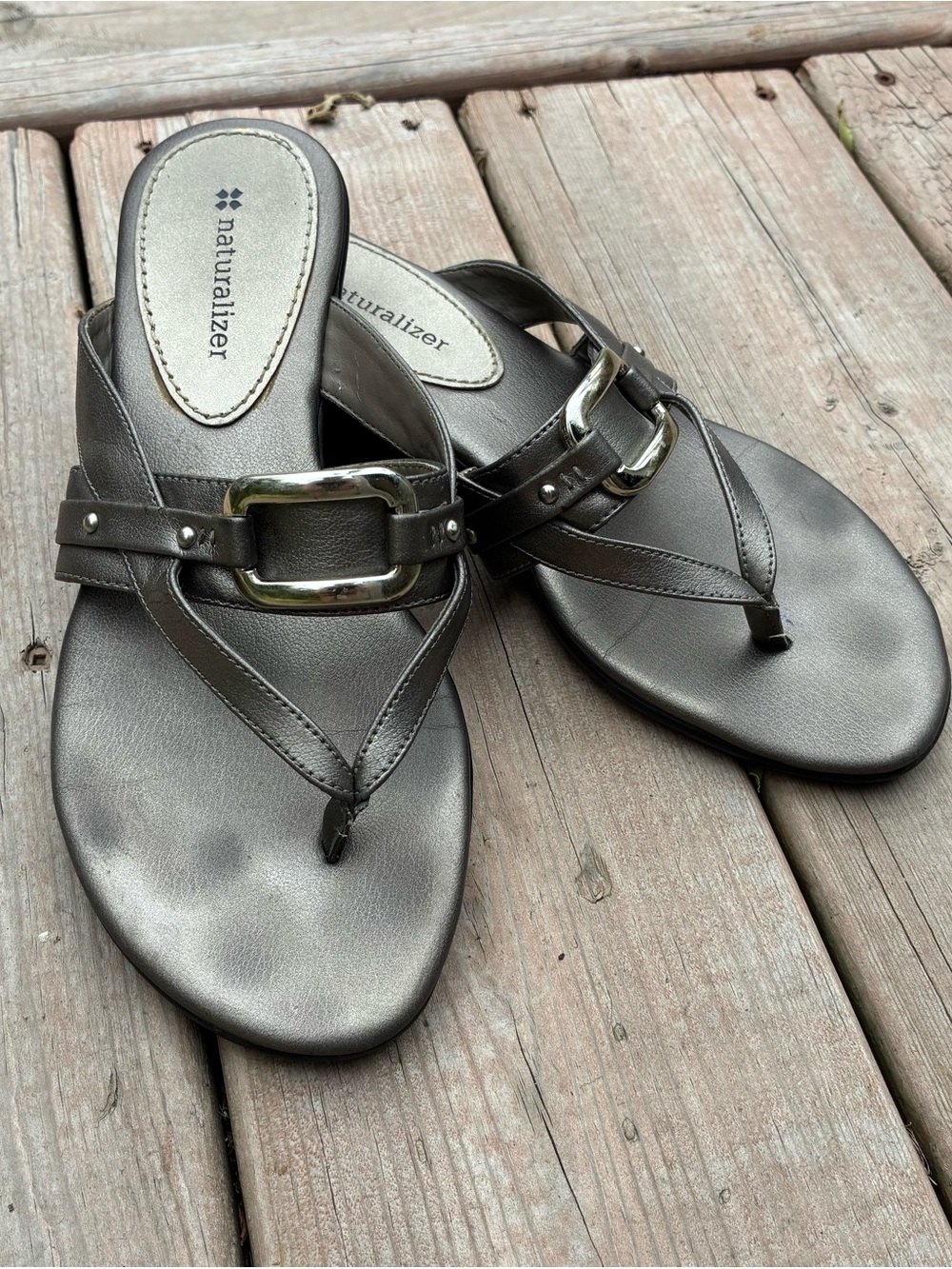 Naturalizer Women’s Metallic Thong Sandals with Buckle Accent